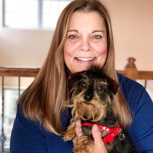 Meet your Posher, Caroldene